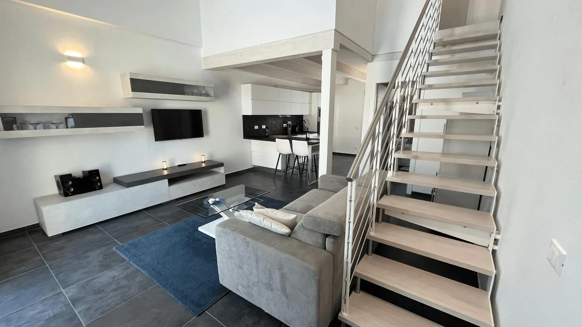 プンタ・マリーナElegant Loft By The Seaアパートメント